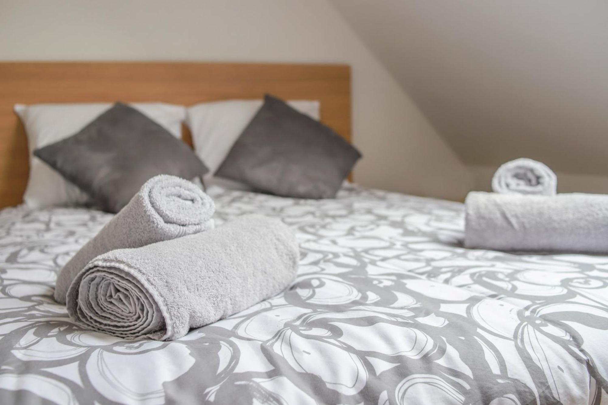 Appartement Entier *Au Pied De La Gare* Juvisy-sur-Orge Ngoại thất bức ảnh