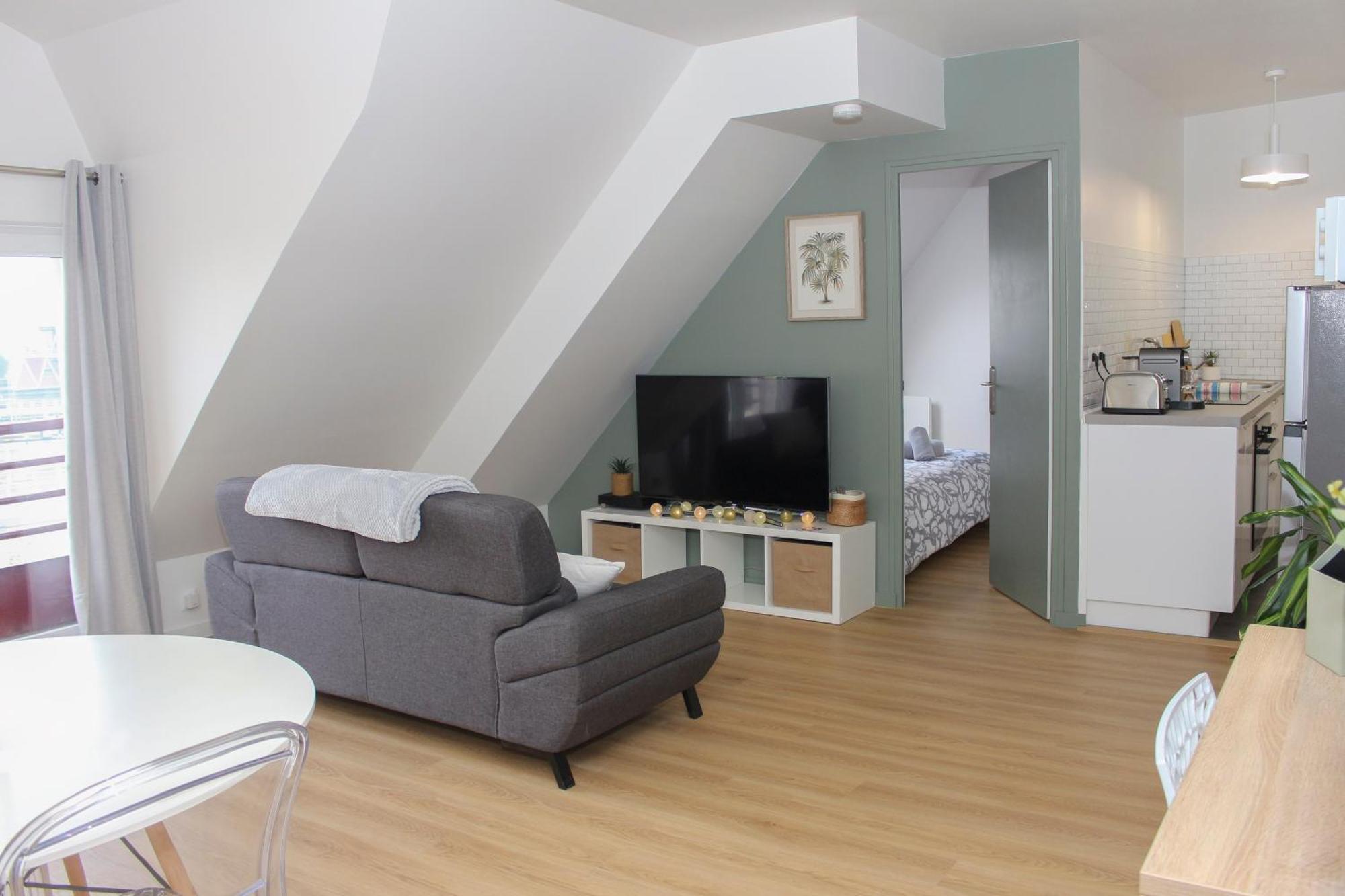Appartement Entier *Au Pied De La Gare* Juvisy-sur-Orge Ngoại thất bức ảnh